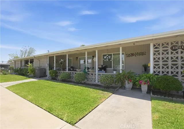 Photo 2 of Sale Pending at 1371 Oakmont Rd #150K, Seal Beach, CA 90740 | MLS# IV26175778 | Listing updated on 2026-10-01