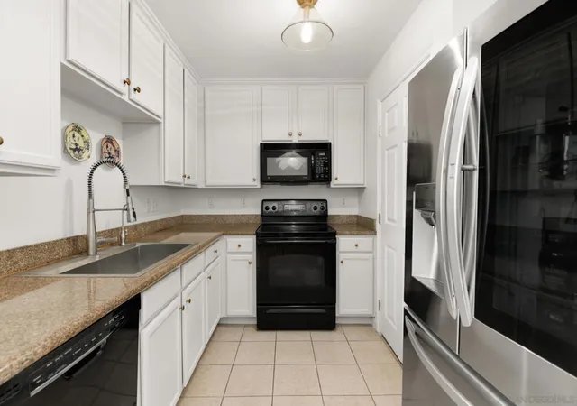 Listing Photo 4 - Condo for sale in building located at 3535 Madison, San Diego, CA 92116 - Unit #232