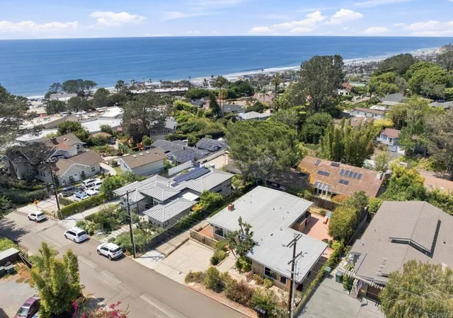 Photo 2 of Single family home for sale at 446 15th Street, Del Mar, CA 92014 | MLS# NDP2607643 | Listing updated on 2026-09-19