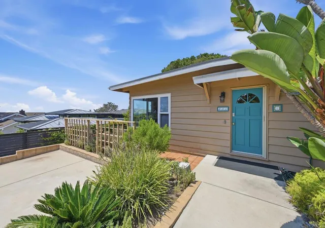 Photo 3 of Single family home for sale at 446 15th Street, Del Mar, CA 92014 | MLS# NDP2607643 | Listing updated on 2026-09-19