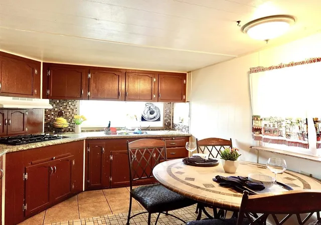 Photo 4 of Manufactured home for sale at 200 Olive Ave #27, Vista, CA 92083 | MLS# NDP2607644 | Listing updated on 2026-10-05