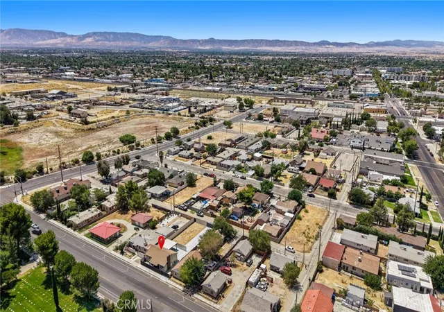 Photo 3 of Single family home for sale at 44839 Division St, Lancaster, CA 93535 | MLS# SR26175628 | Listing updated on 2026-09-13