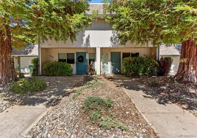 Photo 3 of Multi family home for sale at 2750 White Ave, Chico, CA 95973 | MLS# 260019884SD | Listing updated on 2026-09-03