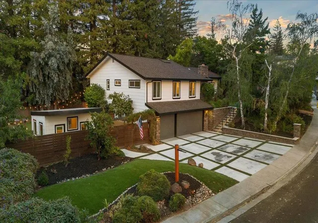 Photo 2 of Sale Pending at 14608 Golf Links Dr, Los Gatos, CA 95032 | MLS# ML82057190 | Listing updated on 2026-10-07