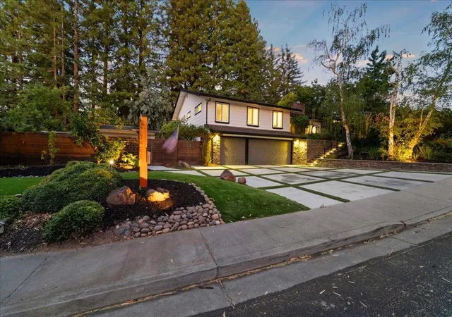 Photo 3 of Sale Pending at 14608 Golf Links Dr, Los Gatos, CA 95032 | MLS# ML82057190 | Listing updated on 2026-10-07