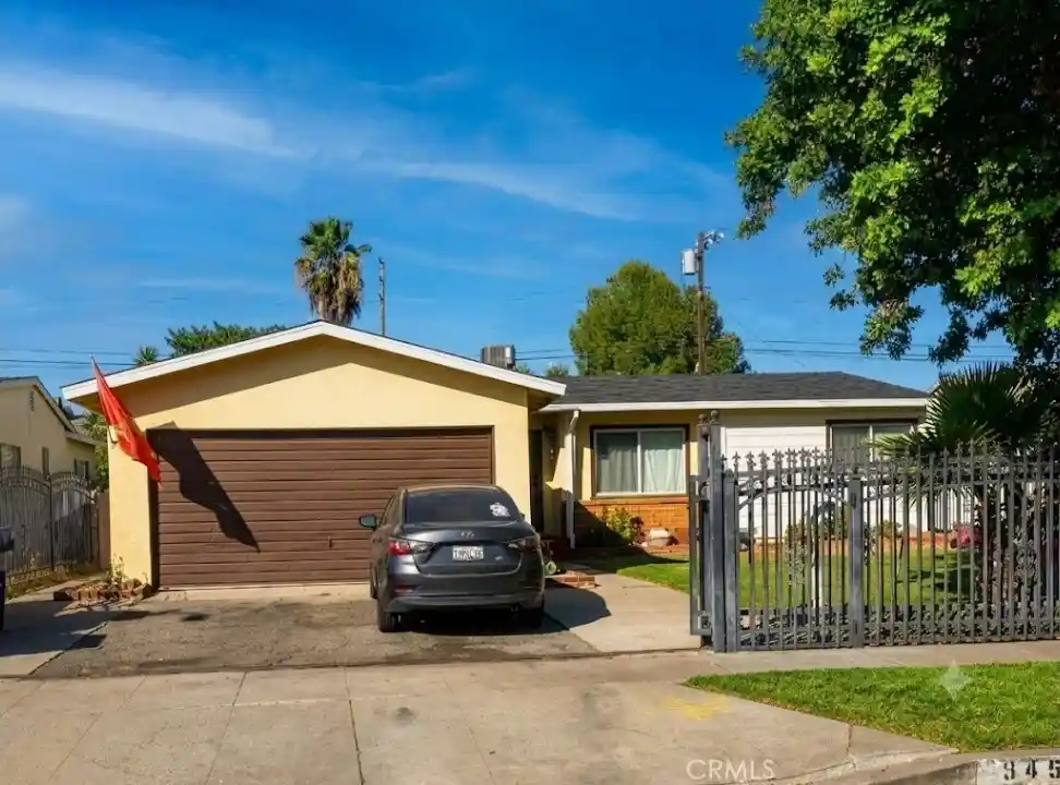 Single family home for sale at 9456 Sandusky Ave, Arleta, CA 91331 | MLS# SR26177920