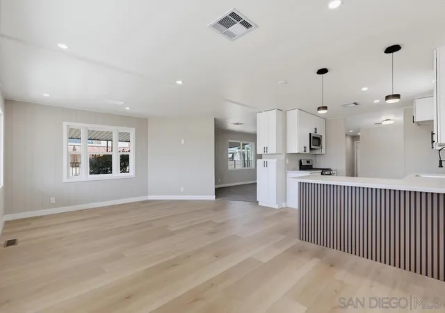 Photo 3 of Manufactured home for sale at 445 Orange Ave #5, Chula Vista, CA 91911 | MLS# 260019897SD | Listing updated on 2026-09-10