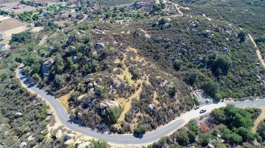 Photo 1 of Land for sale at 0 Avenida Escala, Murrieta, CA 92562 | MLS# PW26177971 | Listing updated on 2026-08-15