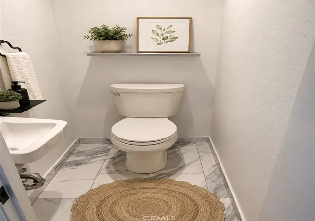 Listing Photo 4 - Condo for sale in building located at 6124 Joaquin Murieta, Newark, CA 94560