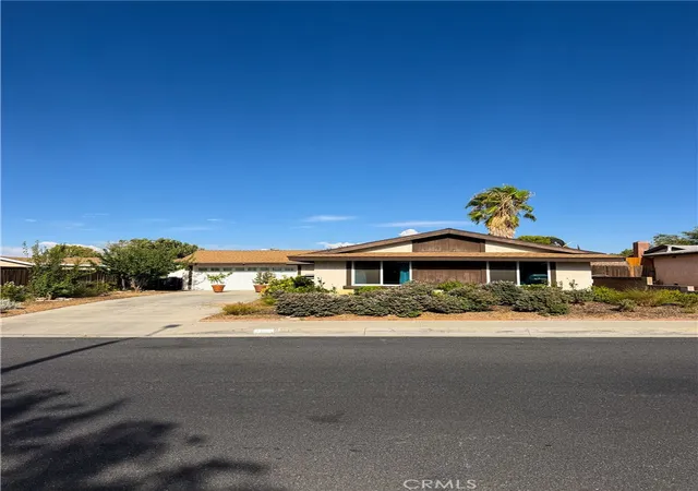 Photo 1 of Single family home for sale at 44148 Gingham Ave, Lancaster, CA 93535 | MLS# CV26177992 | Listing updated on 2026-09-13