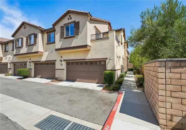 Photo 3 of Condo for sale at 24145 Dolcetto Ave #606, Murrieta, CA 92562 | MLS# IV26178016 | Listing updated on 2026-10-04