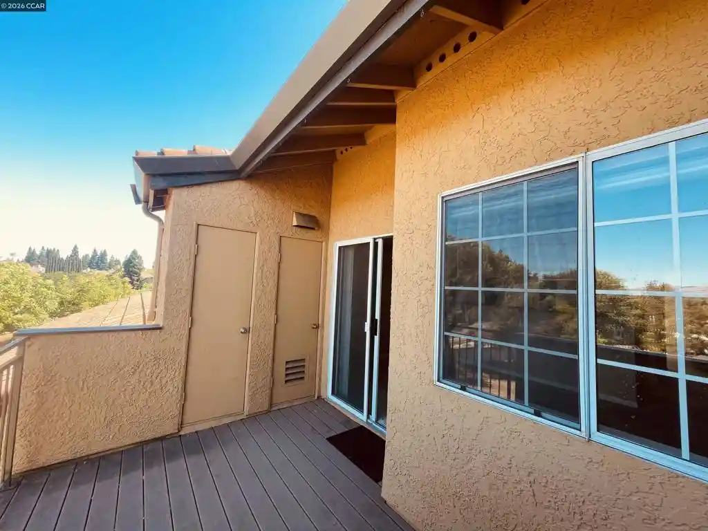 Listing Photo 1 - Condo for sale in 450 Bollinger Cyn Ln located at 450 Bollinger Cyn Ln, San Ramon, CA 94582 - Unit #392