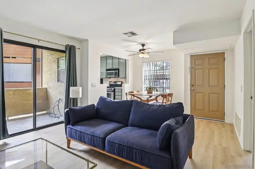 Listing Photo 2 - Condo for sale in 10611 Dabney Dr located at 10611 Dabney Dr, San Diego, CA 92126 - Unit #11