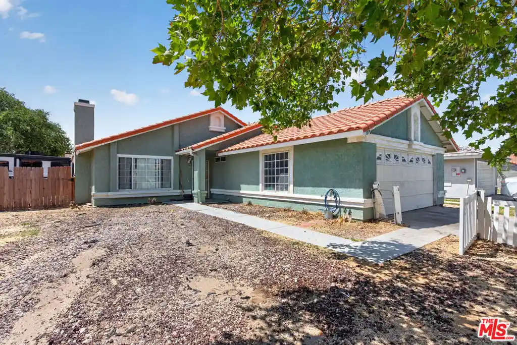 Photo 1 of Single family home for sale at 1718 Polo Ct, Lancaster, CA 93535 | MLS# 26870855 | Listing updated on 2026-10-19