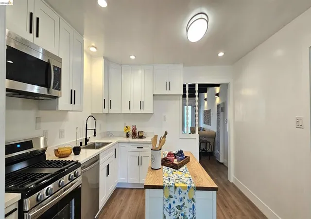 Photo 4 of Single family home for sale at 89 Bruno Ave, Pittsburg, CA 94565 | MLS# 41144985 | Listing updated on 2026-10-02