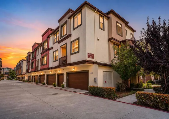Townhouse for sale at 1022 Onofrio Ln #1, San Jose, CA 95131 | MLS# ML82057679