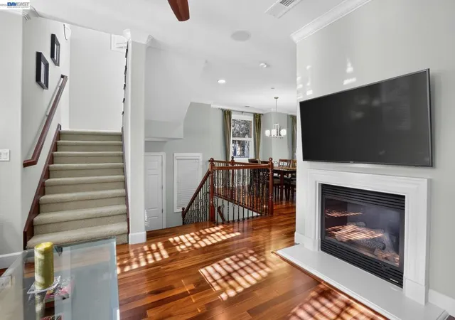 Photo 3 of Townhouse for sale at 1071 Konstanz Ter, Sunnyvale, CA 94089 | MLS# 41144991 | Listing updated on 2026-09-02