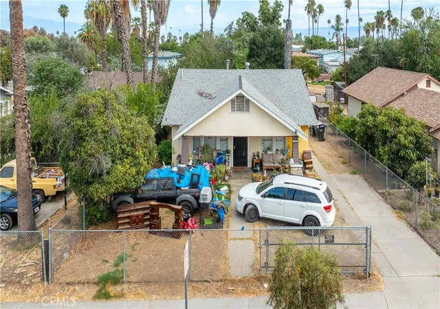 Photo 1 of Single family home for sale at 1809 7th Street, Riverside, CA 92507 | MLS# IV26176910 | Listing updated on 2026-09-13