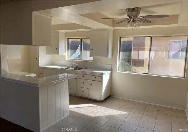 Listing Photo 4 - Condo for sale in building located at 3568 Brenton, Lynwood, CA 90262