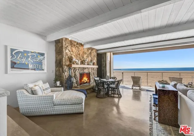 Photo 2 of Condo for sale at 1 Spinnaker St #2, Marina Del Rey, CA 90292 | MLS# 26872543 | Listing updated on 2026-09-13