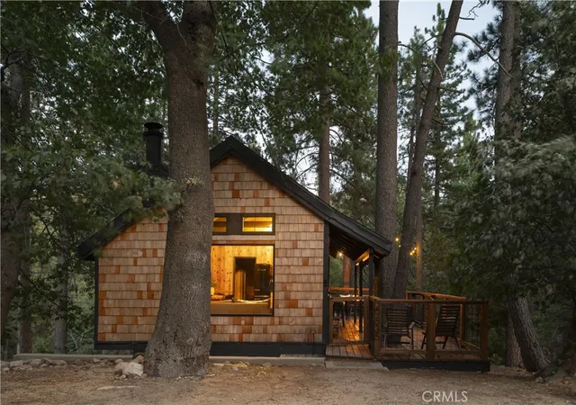 Photo 1 of Single family home for sale at 29535 Torrey Rd, Cedar Glen, CA 92321 | MLS# IG26176187 | Listing updated on 2026-10-10