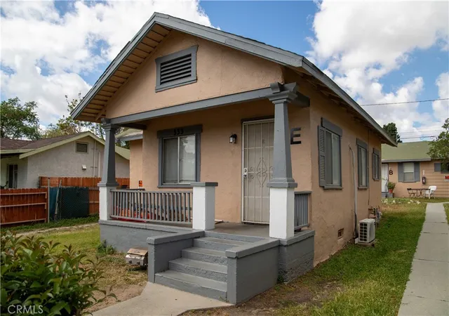 Photo 2 of Multi family home for sale at 333 N Murray, Banning, CA 92220 | MLS# AR26178170 | Listing updated on 2026-09-29