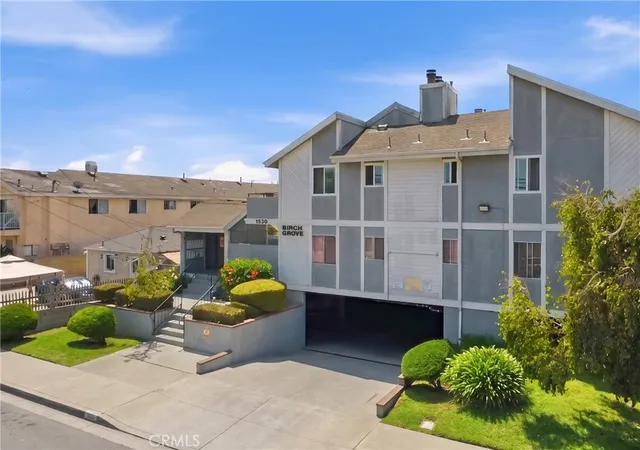 Condo for sale at 1530 West 145th #205, Gardena, CA 90247 | MLS# DW26178151