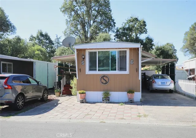 Photo 2 of Manufactured home for sale at 4801 N State St #2, Ukiah, CA 95482 | MLS# LC26175140 | Listing updated on 2026-09-15