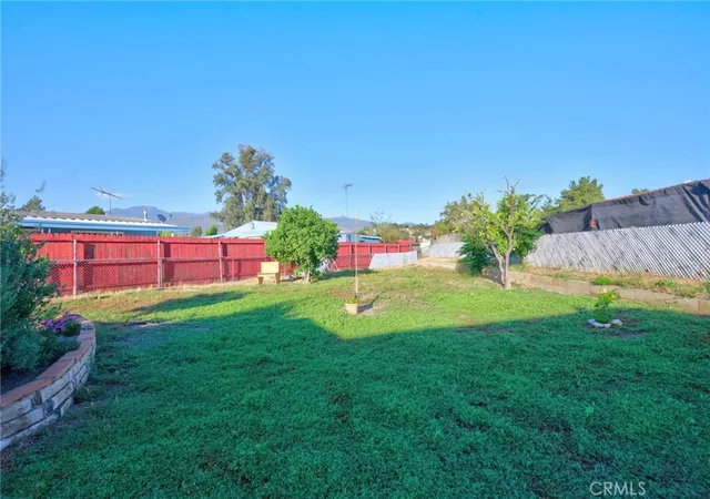 Photo 2 of Sale Pending at 43831 Rassle, Hemet, CA 92544 | MLS# SW26178201 | Listing updated on 2026-10-12