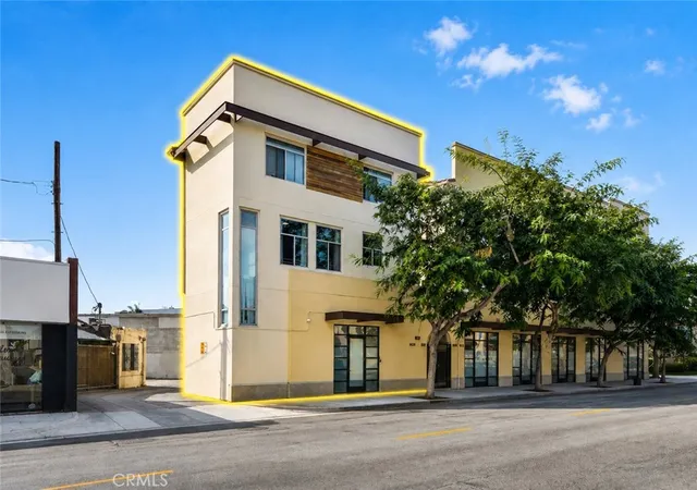 Townhouse for sale at 1624 Gramercy, Torrance, CA 90501 | MLS# PW26177941