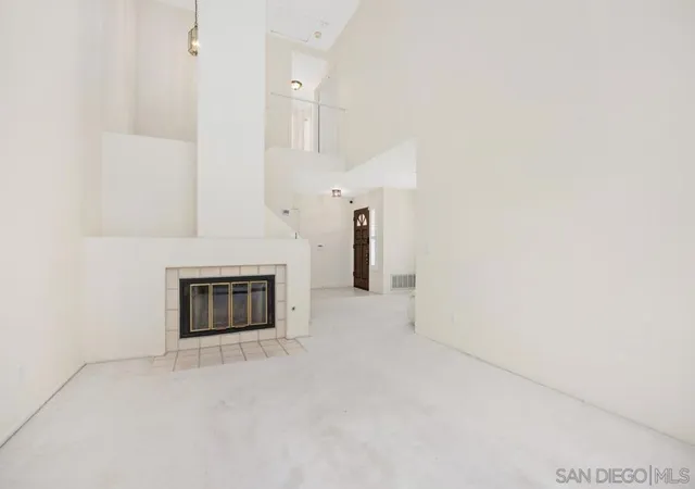Photo 2 of Townhouse for sale at 3680 Caminito Cielo Del Mar, San Diego, CA 92130 | MLS# 260019947SD | Listing updated on 2026-09-17