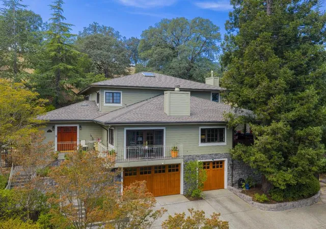 Photo 2 of Single family home for sale at 15723 Oak Knoll Dr, Los Gatos, CA 95030 | MLS# ML82057718 | Listing updated on 2026-10-09