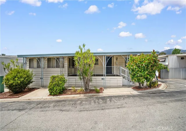 Photo 2 of Manufactured home for sale at 1035 E 17 Huntington Ave #17, Monrovia, CA 91016 | MLS# AR26175923 | Listing updated on 2026-09-30