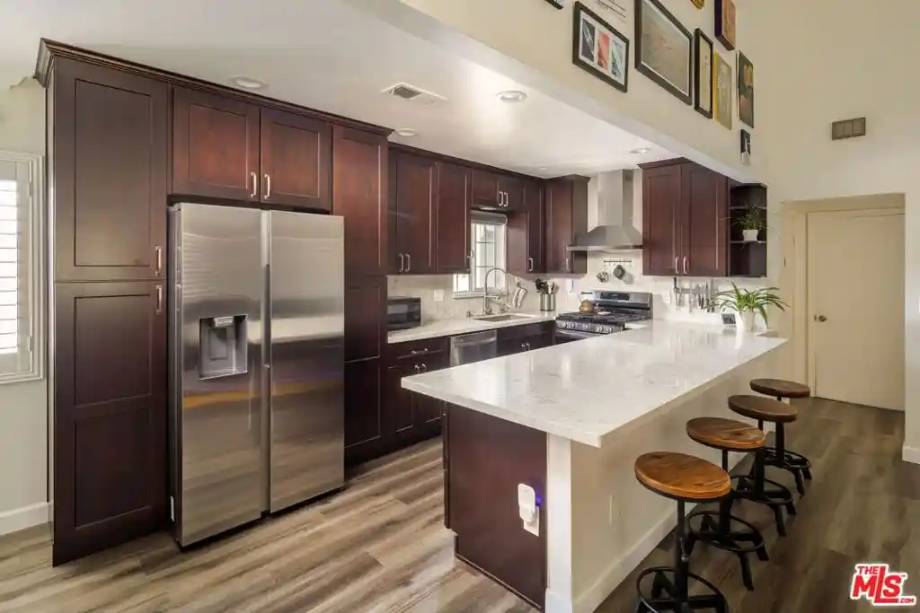 Condo for sale at 718 N Raymond Ave #6, Pasadena, CA 91103 | MLS# 26871489