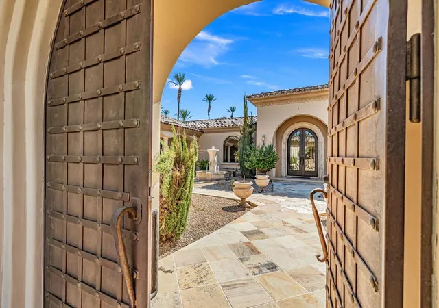 Photo 3 of Mansion for sale at 2 Strauss Ter, Rancho Mirage, CA 92270 | MLS# 219151411PS | Listing updated on 2026-10-09