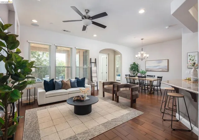 Photo 3 of Single family home for sale at 1806 Moscato Pl, Brentwood, CA 94513 | MLS# 41145065 | Listing updated on 2026-09-13