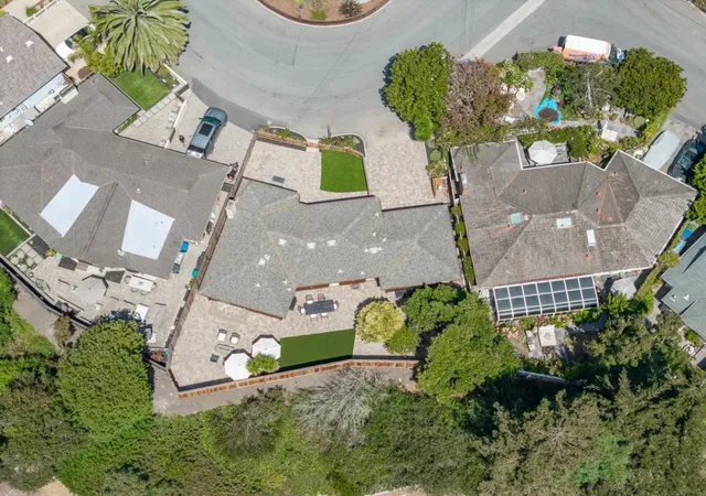 Photo 3 of Single family home for sale at 420 Pilgrim Dr, Capitola, CA 95010 | MLS# ML82053104 | Listing updated on 2026-10-12