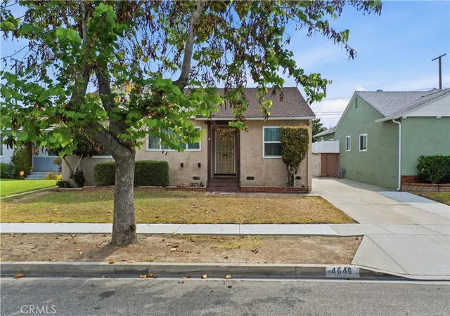 Photo 1 of Sale Pending at 4646 Deeboyar Ave, Lakewood, CA 90712 | MLS# PW26177045 | Listing updated on 2026-10-30