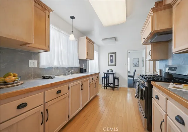 Photo 3 of Sale Pending at 4646 Deeboyar Ave, Lakewood, CA 90712 | MLS# PW26177045 | Listing updated on 2026-10-30