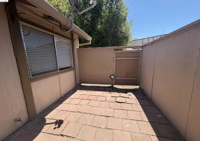Photo 24 of Sale Pending at 1900 San Jose Dr, Antioch, CA 94509 | MLS# 41145073 | Listing updated on 2026-10-10