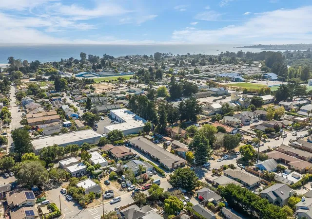 Photo 2 of Multi family home for sale at 2030 Kinsley St, Santa Cruz, CA 95062 | MLS# ML82057797 | Listing updated on 2026-09-18