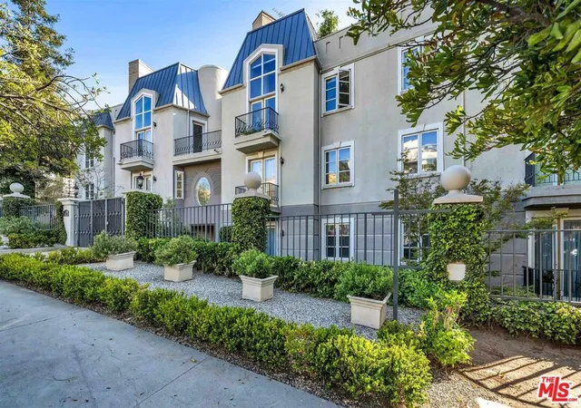 Photo 1 of Condo for sale at 15510 W Sunset Blvd #304, Pacific Palisades, CA 90272 | MLS# 26872711 | Listing updated on 2026-10-09