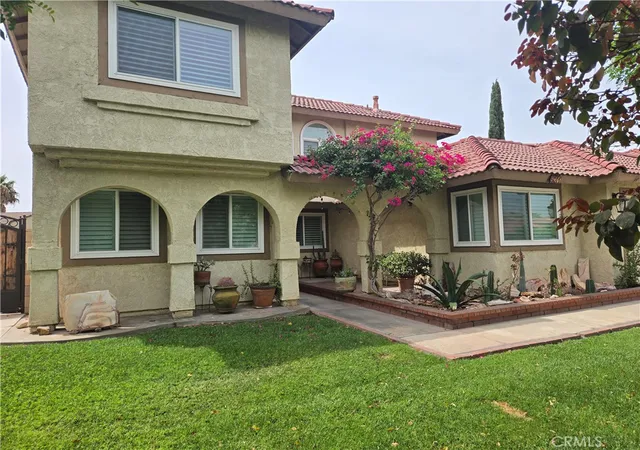 Photo 1 of Single family home for sale at 831 W El Molino, Bloomington, CA 92316 | MLS# CV26178069 | Listing updated on 2026-10-11