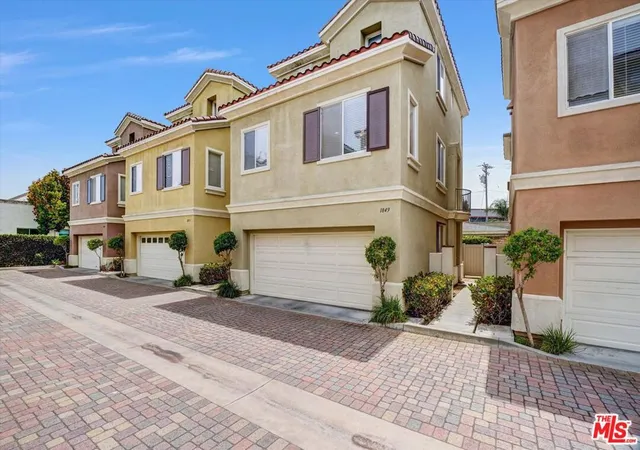 Townhouse for sale at 1849 W 213th Street, Torrance, CA 90501 | MLS# 26872741
