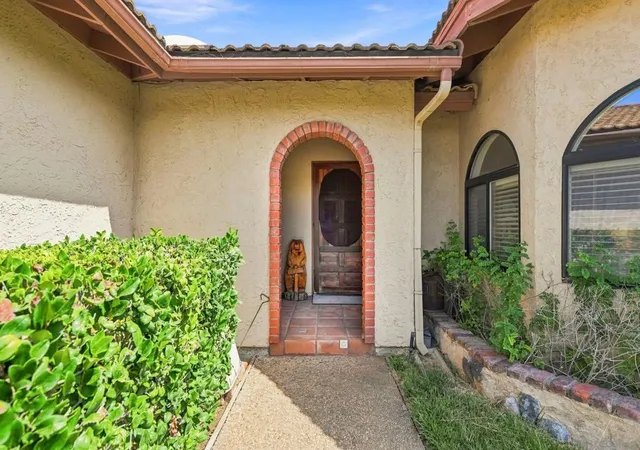 Photo 4 of Single family home for sale at 30136 Rolling Hills, Valley Center, CA 92082 | MLS# 260020020SD | Listing updated on 2026-09-21