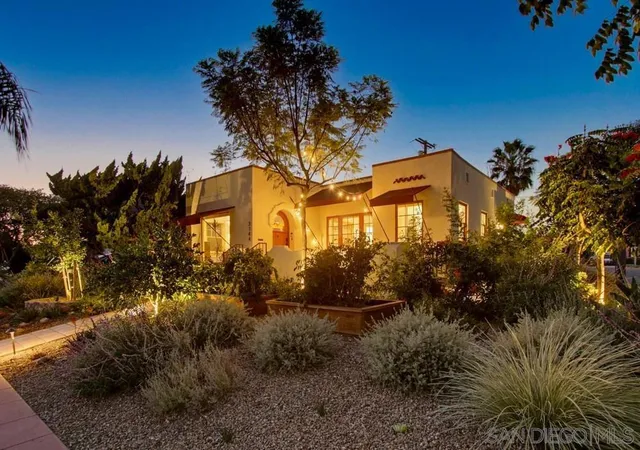 Photo 3 of Sale Pending at 3144 Laurel St, San Diego, CA 92104 | MLS# 260020021SD | Listing updated on 2026-09-13