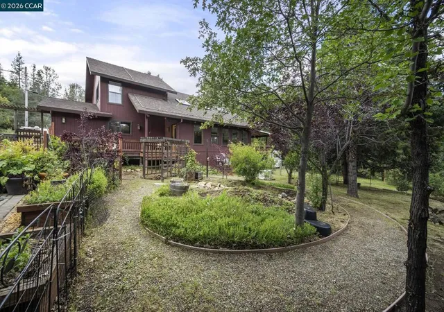 Photo 2 of Single family home for sale at 5184 Darby Russell Rd, Murphys, CA 95247 | MLS# 41145149 | Listing updated on 2026-09-13