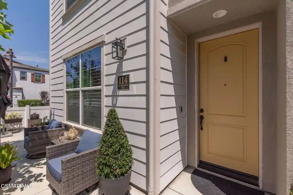 Photo 1 of Townhouse for sale at 114 Red Brick Dr #1, Simi Valley, CA 93065 | MLS# 226003897 | Listing updated on 2026-10-15