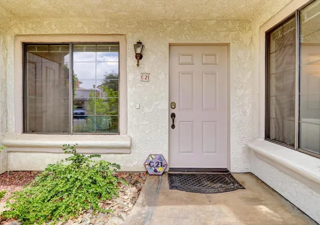 Photo 3 of Condo for sale at 2001 E Camino Parocela #C21, Palm Springs, CA 92264 | MLS# 219151449DA | Listing updated on 2026-09-18