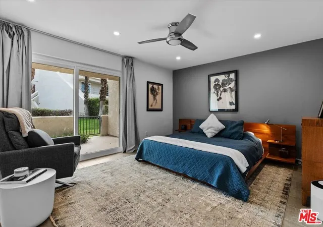 Listing Photo 4 - Condo for sale in building located at 32505 Candlewood Dr, Cathedral, CA 92234 - Unit #11